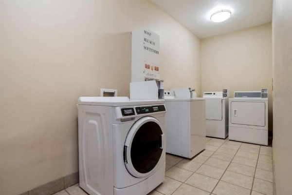 Best Western Plaquemine Inn image 14