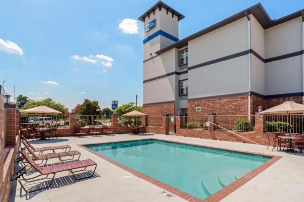 Best Western Plaquemine Inn image 6